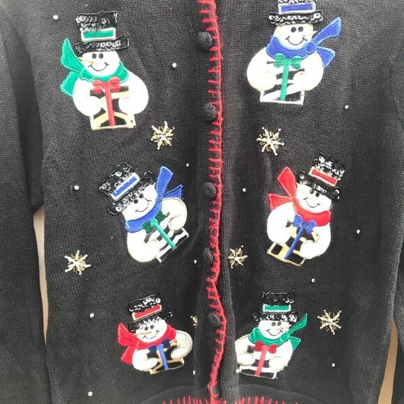Planet And Company Christmas Sweater And Victoria Jones PM Snowman - Picture 7 of 11